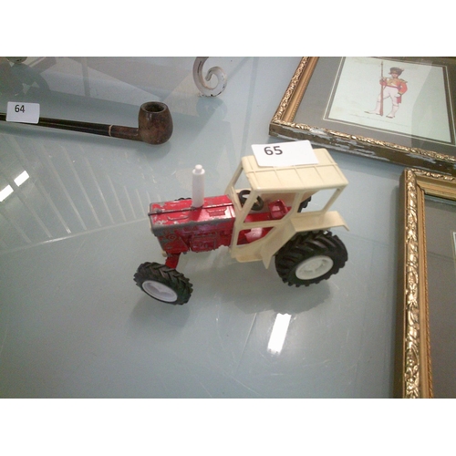 65 - International Tractor Model