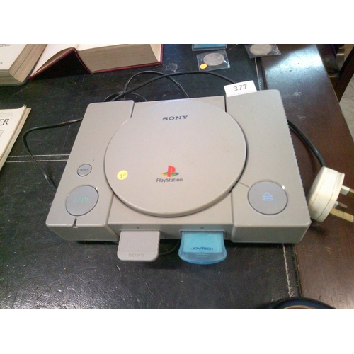 377 - Sony Playstation 1 (w)