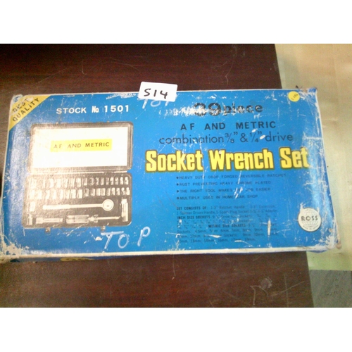 514 - New Socket & Wrench Set