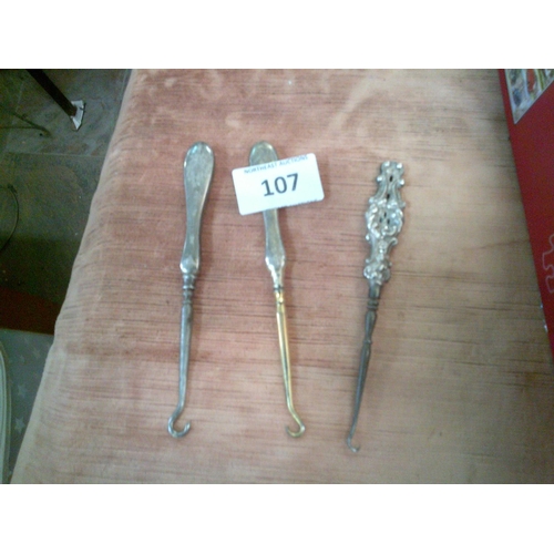 107 - Silver Plate Darning Needles