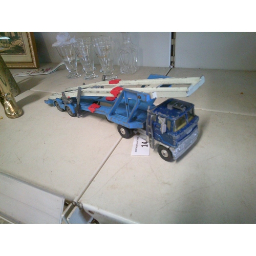Lot 14        