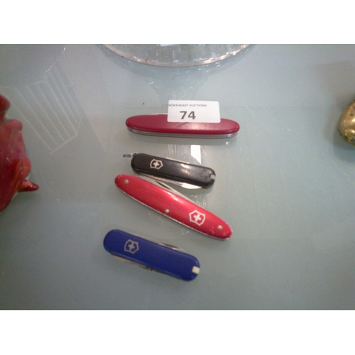 74 - 4 Vintage Pen Knives