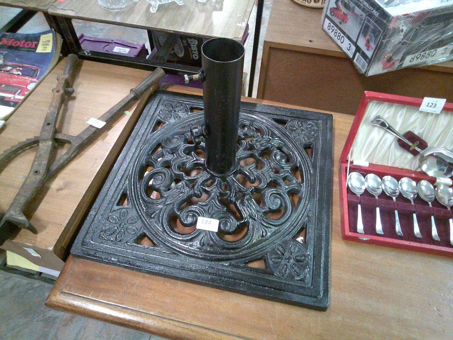 Large Cast Iron Parasol Holder