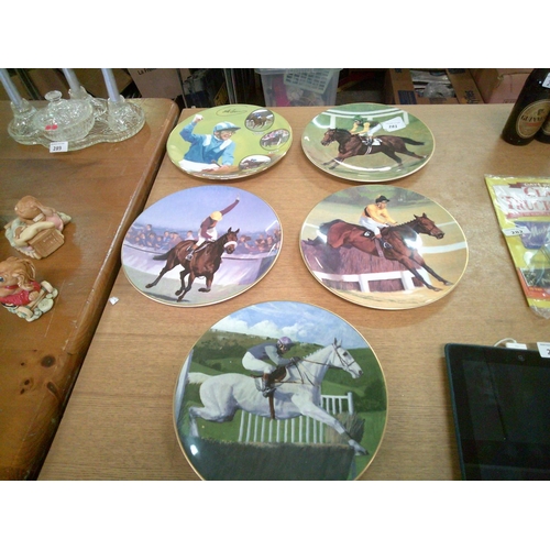 281 - 5 Royal Doulton Horse Racing Plates