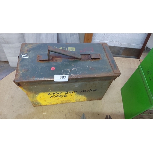 387 - Vintage metal ammunition box with handle and latch, marked with painted letterings.