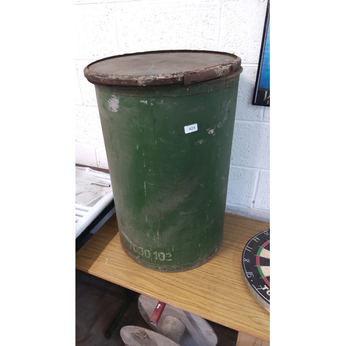 423 - Large Wooden Apple Barrel & Lid