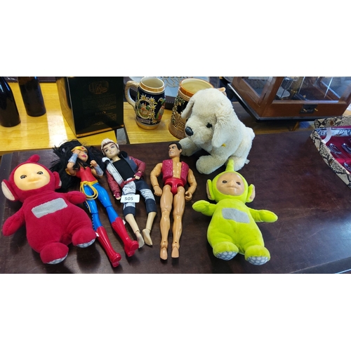 505 - Mixed lot of six vintage toys including two Teletubbies plush dolls, a Wonder Woman action figure, a... 