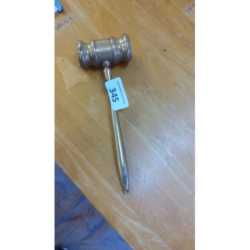 345 - Brass auctioneer's gavel with turned knob handle.