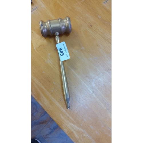 345 - Brass auctioneer's gavel with turned knob handle.