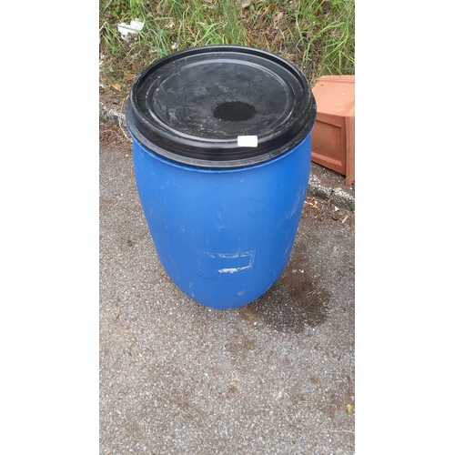 429 - Large Blue Barrel with Lid