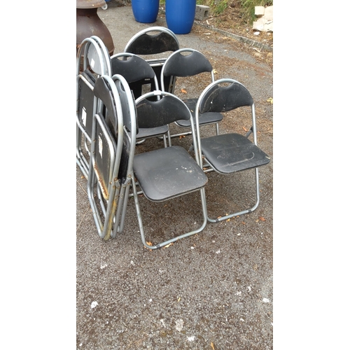 433 - Lot of 8 fold up chairs for recovering