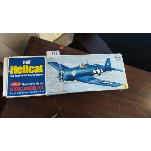 182 - Scale balsa and tissue construction model kit of the U.S. Navy WW2 carrier fighter, Guillows F6F Hel... 