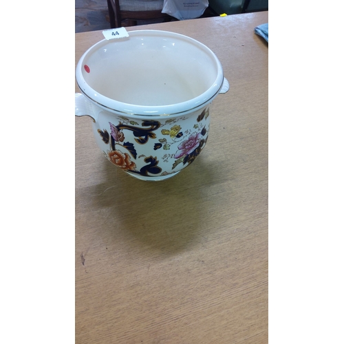 44 - Mason's Ironstone planter in the Mandalay pattern with vivid floral motifs. Made in England.