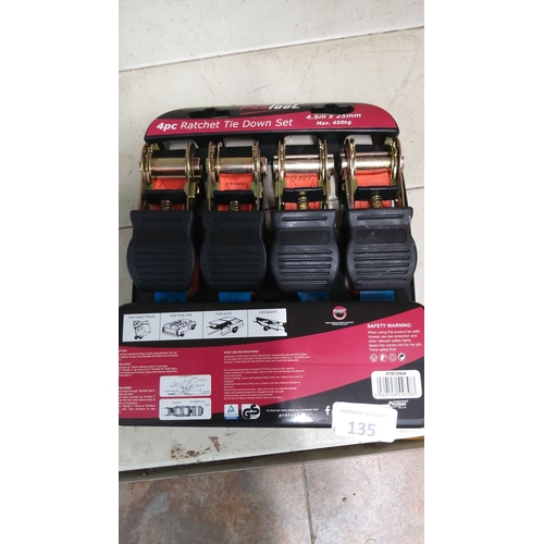 135 - 4-piece Ratchet Tie Down Set, 4.5 meters x 25mm. Maximum load capacity: 450kg. Brand: ProTool.