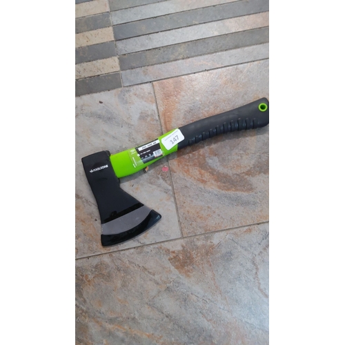 147 - Toolzone 800g Hand Axe with 70% Fibreglass Handle.