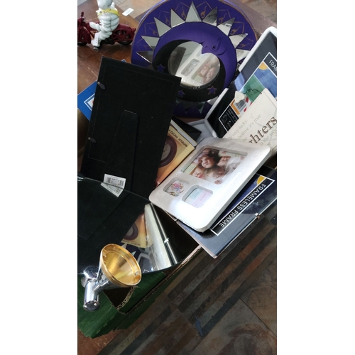 249 - Mixed lot of assorted photo frames. Includes frameless frames, themed and standard designs. Approxim... 