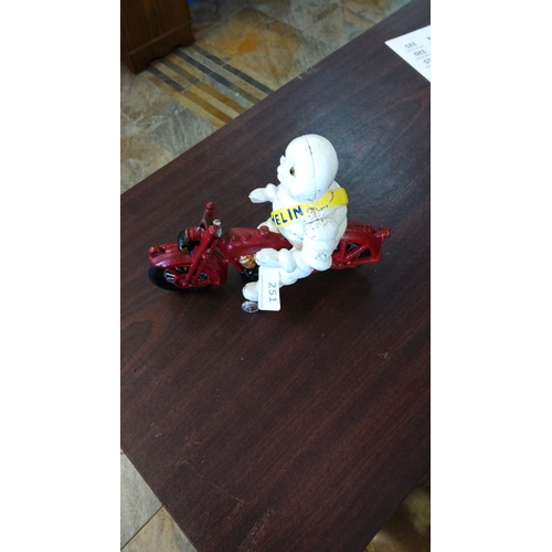 Lot 251       