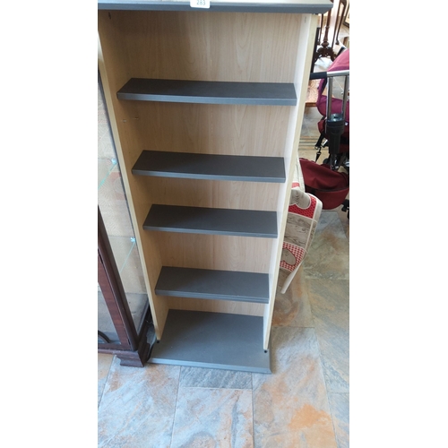 283 - Five-shelf bookshelf, light wood with gray shelves. Contemporary design with a neutral color scheme.