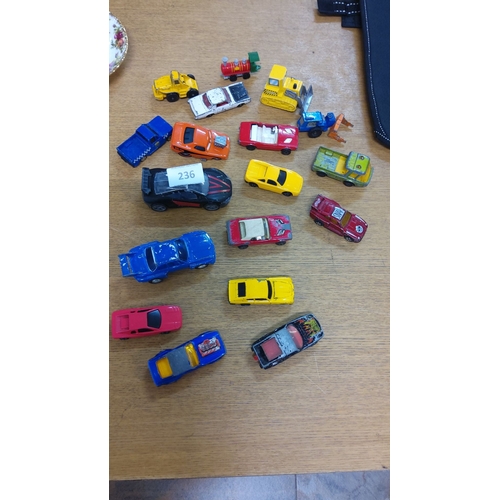 236 - Collection of 18 assorted vintage die-cast toy vehicles. Includes cars, trucks, construction vehicle... 