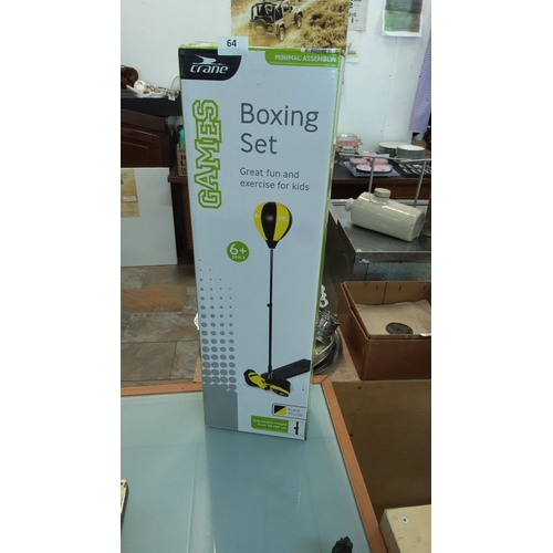 64 - Crane Kids Boxing Set includes a punching ball with adjustable height (78-120 cm) and stand. The set... 