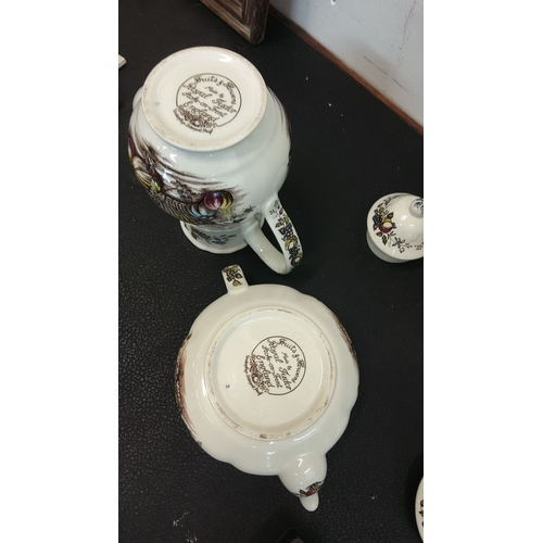 71 - Royal Tudor Ware 