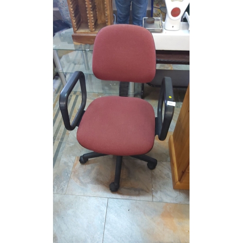 305 - Office Chair