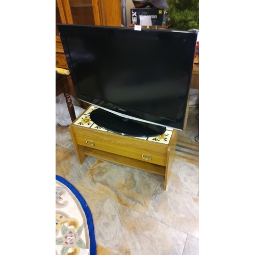 302 - Flat-screen 37