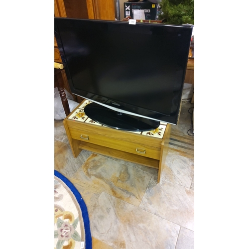 302 - Flat-screen 37