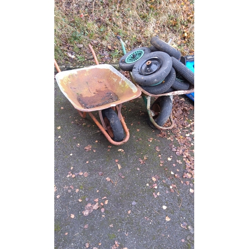 461 - 2 wheelbarrows & lot of wheels