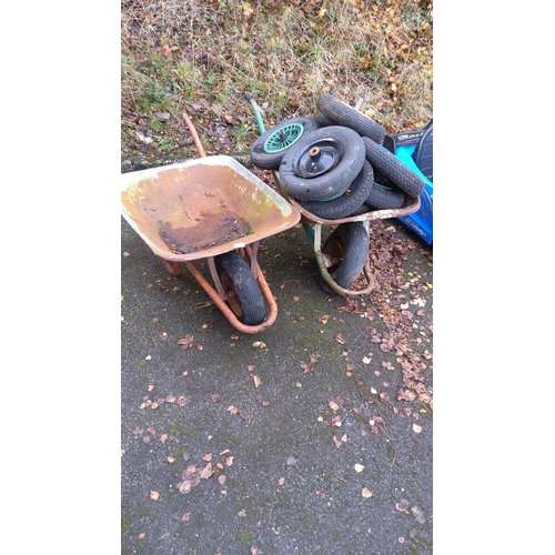 461 - 2 wheelbarrows & lot of wheels