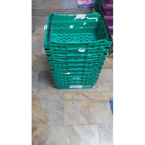 492 - Lot of small storage crates