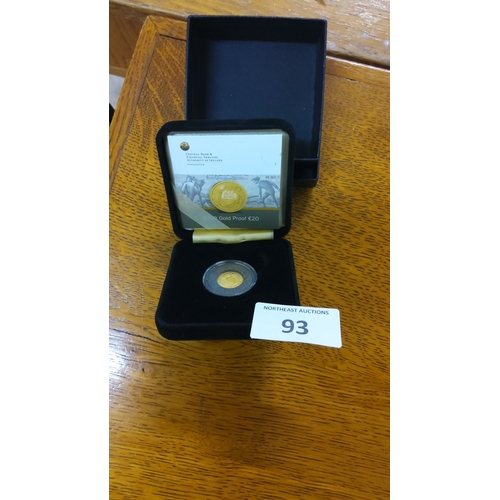 93 - Gold Proof 20 euro Coin, Central Bank of Ireland, in case. Accompanied by authenticity certificate.