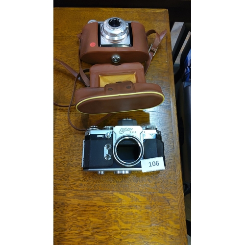 106 - Vintage Edixa Flex camera with leather case and Agfa Isola camera. Classic film photography pieces.