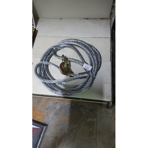 154 - Roll of wire rope with hooks both ends