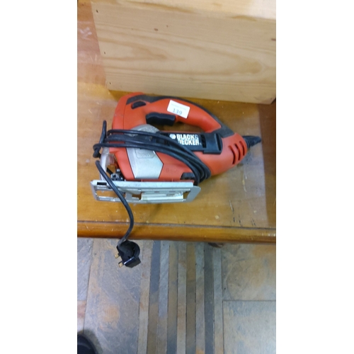 139 - Black & Decker Jigsaw (working and needs blade)