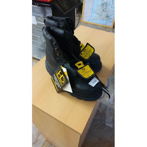 158 - Heavy Duty Steel Toe Cap Boots (7)