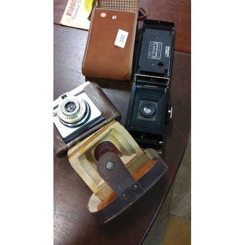 292 - Vintage camera lot featuring Ilford Sporti and Kodak Brownie, both with genuine leather cases.