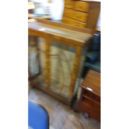 306 - 1960s China Cabinet (needs shelves)