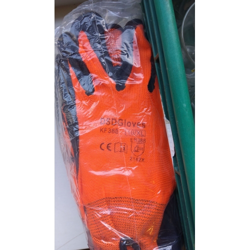 331 - Pack of 12 pairs of workgloves