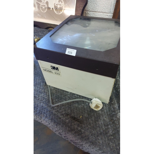 355 - 3M Model 223 overhead projector, classic educational and presentation equipment.