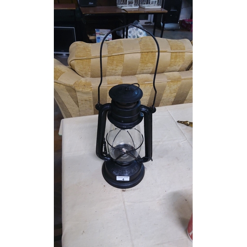 4 - Vintage hurricane oil lantern, black finish with clear glass. Sturdy construction with classic desig... 