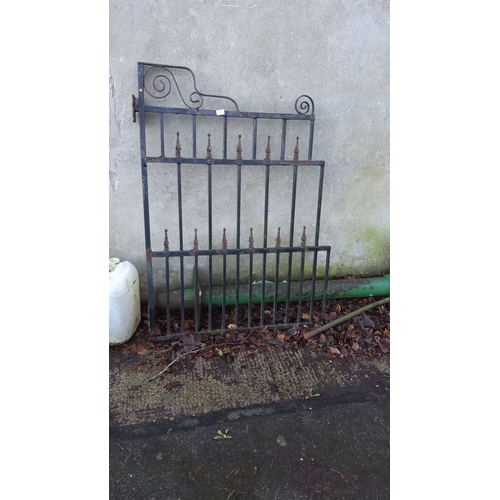 441 - Wrought iron garden gate with decorative scrollwork and finials, from the late 19th to early 20th ce... 