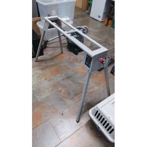 467 - Bosch PTA 2400 Saw Stand, model 3 603 M05 000, made in 2011. Robust design supports up to 160 kg.