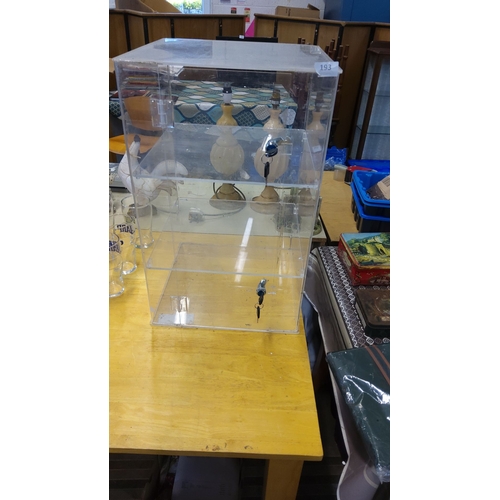 193 - Clear acrylic display case with dual locking doors, complete with keys.