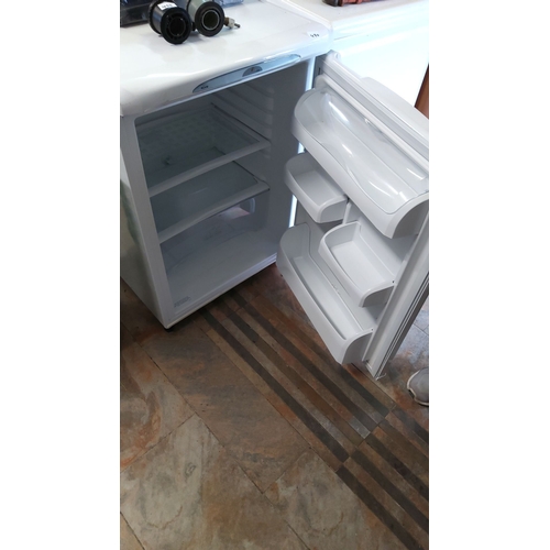 470 - Hotpoint Future under-counter refrigerator with spacious shelving and door storage. Compact and func... 