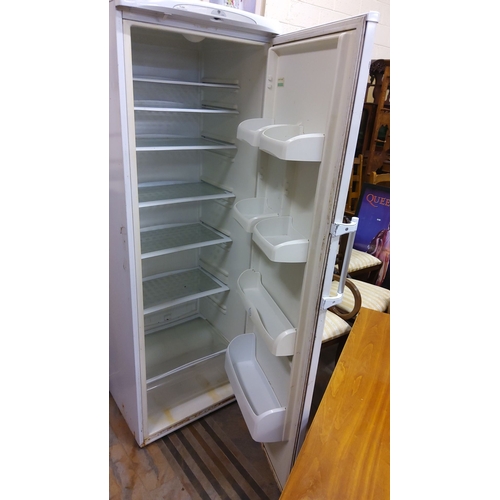 480 - Hotpoint 6ft Fridge (pwo)