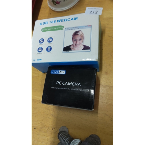 212 - Lot of two PC webcams, including a USB 168 Webcam and a TeckNet PC Camera. Both in original packagin... 