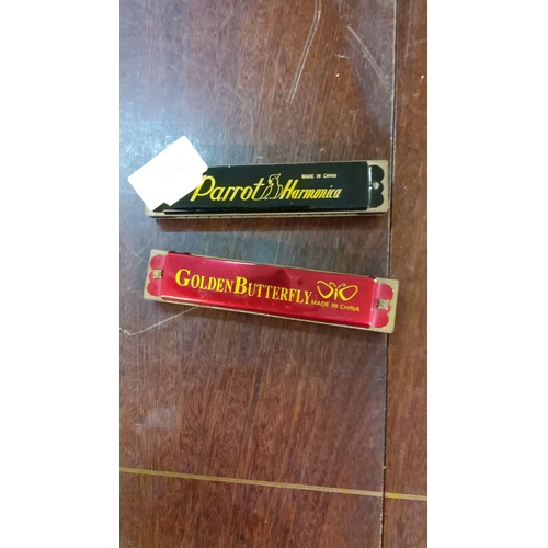 236 - Vintage Chinese harmonica duo, featuring 