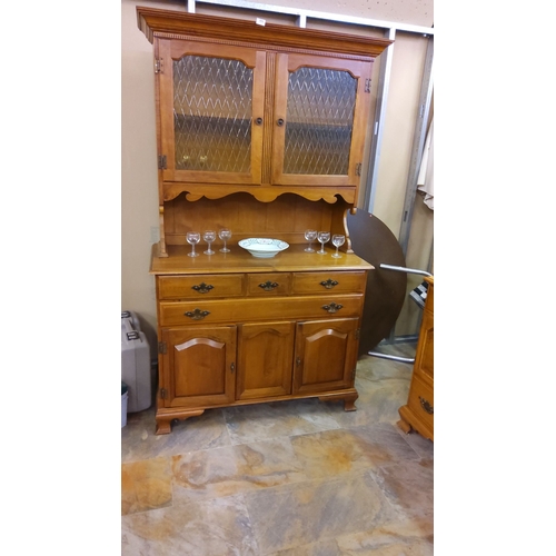 321 - Vintage Kitchen Dresser in great condition (44