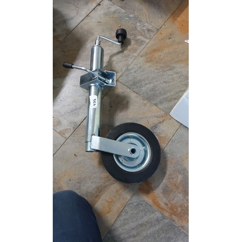 478 - New jockey wheel with bracket